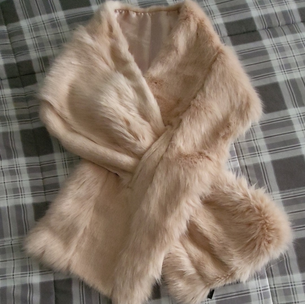 Banana Republic Faux Fur Scarf
